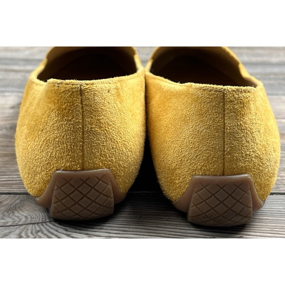 Talbots Francesca Tassel Moccasins Mustard Yellow Suede Leather 9M Quiet Luxury - Picture 11 of 13